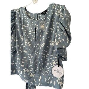 milk and honey blouse size large BNWT